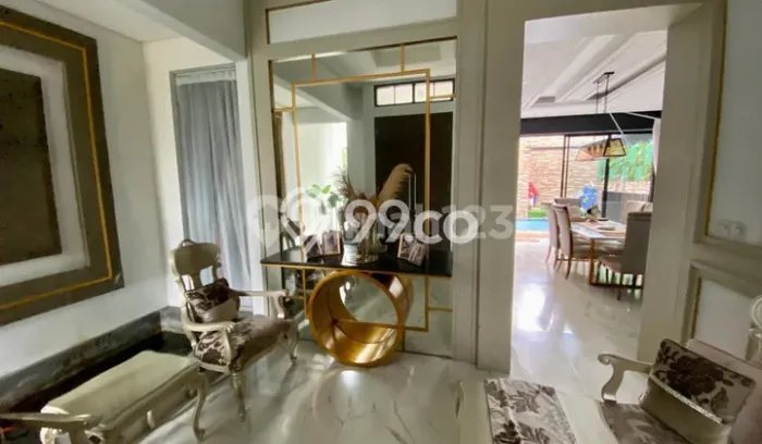 Rumah Elit LB 288m2 Siap Pakai Desain Elegan di Pejaten, Jakarta Selatan Rumah Elit LB 288m2 Siap Pakai Desain Elegan di Pejaten, Jakarta Selatan