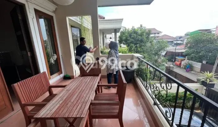 Hunian Mewah Siap Huni LT 525m2 di Jagakarsa, Jakarta Selatan Hunian Mewah Siap Huni LT 525m2 di Jagakarsa, Jakarta Selatan
