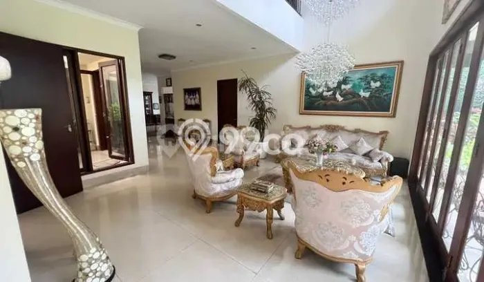 Hunian Mewah Siap Huni LT 525m2 di Jagakarsa, Jakarta Selatan Hunian Mewah Siap Huni LT 525m2 di Jagakarsa, Jakarta Selatan