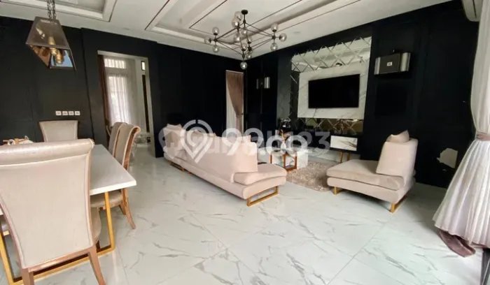 Rumah Elit LB 288m2 Siap Pakai Desain Elegan di Pejaten, Jakarta Selatan Rumah Elit LB 288m2 Siap Pakai Desain Elegan di Pejaten, Jakarta Selatan