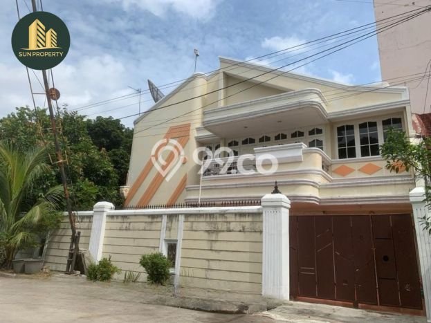 Rumah Elit LB 600m2 Siap Huni Desain Elegan di Muara Karang, Jakarta Utara Rumah Elit LB 600m2 Siap Huni Desain Elegan di Muara Karang, Jakarta Utara