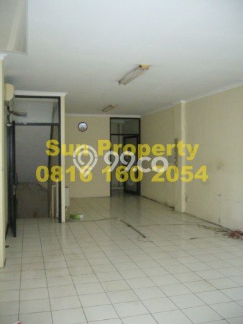 Lokasi Strategis! Dijual Ruko Bisnis di Tanjung Priok, Jakarta Utara Kondisi Baik Lokasi Strategis! Dijual Ruko Bisnis di Tanjung Priok, Jakarta Utara Kondisi Baik