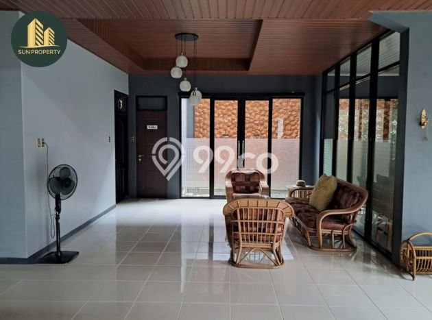 Hunian Mewah Dijual LT 575m2 di Kembangan, Jakarta Barat Hunian Mewah Dijual LT 575m2 di Kembangan, Jakarta Barat