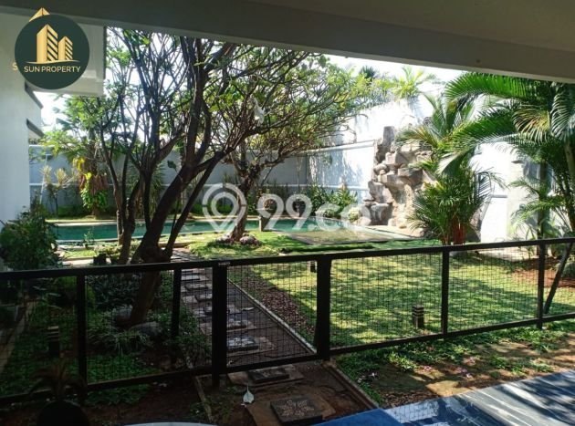 Siap Huni Rumah Mewah 4 Kamar di Cilandak Dekat ke Mana Pun Siap Huni Rumah Mewah 4 Kamar di Cilandak Dekat ke Mana Pun