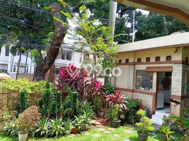 Hunian Eksklusif Dijual LT 840m2 di Tebet, Jakarta Selatan Hunian Eksklusif Dijual LT 840m2 di Tebet, Jakarta Selatan