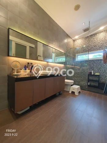 Rumah Mewah Siap Huni LT 140m2 di Kelapa Gading, Jakarta Utara Rumah Mewah Siap Huni LT 140m2 di Kelapa Gading, Jakarta Utara