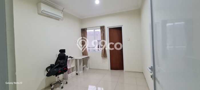 Rumah Mewah Dijual LT 222m2 di Pancoran Mas, Depok Rumah Mewah Dijual LT 222m2 di Pancoran Mas, Depok