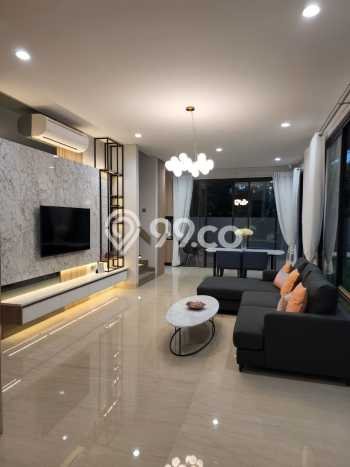 Rumah Luxury Modern Tanpa Renovasi di Tb Simatupang Jakarta Selatan Rumah Luxury Modern Tanpa Renovasi di Tb Simatupang Jakarta Selatan
