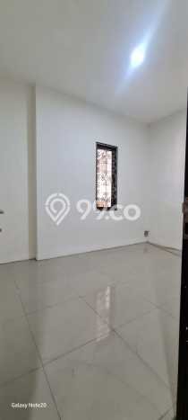 Disewakan! Rumah 3 Kamar Tidur &
2 Kamar Mandi di Sunter, Jakarta Utara Disewakan! Rumah 3 Kamar Tidur &
2 Kamar Mandi di Sunter, Jakarta Utara