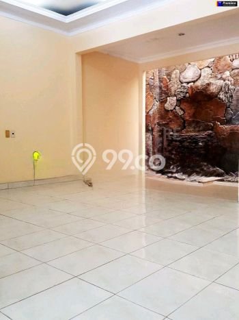 Siap Huni Rumah Mewah 3 Kamar di Kelapa Gading Dekat ke Mana Pun Siap Huni Rumah Mewah 3 Kamar di Kelapa Gading Dekat ke Mana Pun
