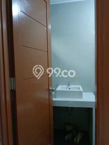 For Sale! Luxury House LT 240m2 Desain Elegan di Cinere For Sale! Luxury House LT 240m2 Desain Elegan di Cinere