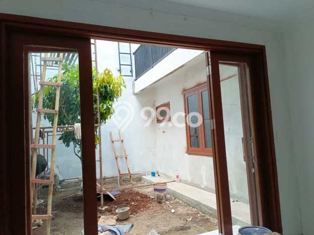 For Sale! Luxury House LT 240m2 Desain Elegan di Cinere For Sale! Luxury House LT 240m2 Desain Elegan di Cinere