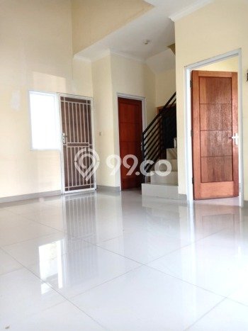 Jual Rumah Strategis Bagus Punya 3 KT di Cibinong Bogor SHM Jual Rumah Strategis Bagus Punya 3 KT di Cibinong Bogor SHM