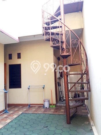 Hunian Mewah Dijual LT 228m2 di Pesanggrahan, Jakarta Selatan Hunian Mewah Dijual LT 228m2 di Pesanggrahan, Jakarta Selatan