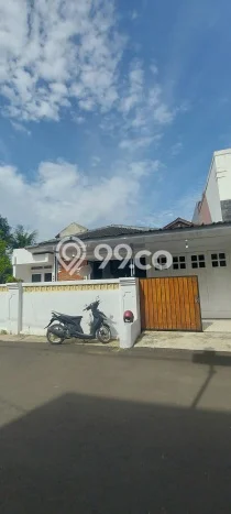 Sewa cepat hunian minimalis lokasi strategis 2 Kamar di Ciputat, Tangerang Selatan Sewa cepat hunian minimalis lokasi strategis 2 Kamar di Ciputat, Tangerang Selatan