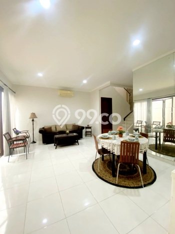 Disewakan! Rumah 4 Kamar Tidur &
3 Kamar Mandi di Bintaro, Tangerang Selatan Disewakan! Rumah 4 Kamar Tidur &
3 Kamar Mandi di Bintaro, Tangerang Selatan