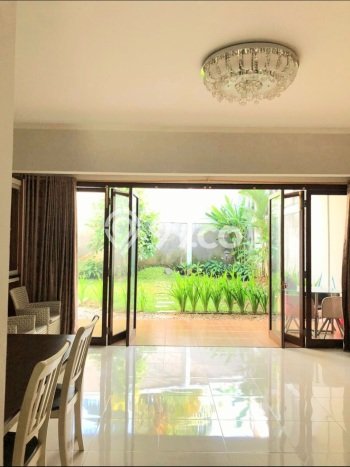 Jual Rumah Luas Elegan Dengan View Cantik di Bintaro, Tangerang Selatan Jual Rumah Luas Elegan Dengan View Cantik di Bintaro, Tangerang Selatan