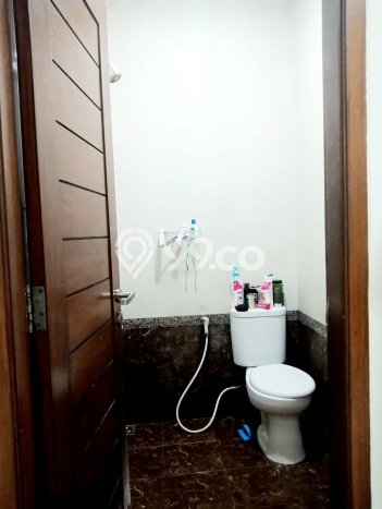 HOT DEAL! Dijual Rumah Berkualitas di Graha Raya, Tangerang Selatan, LT 112m² LB 72m² HOT DEAL! Dijual Rumah Berkualitas di Graha Raya, Tangerang Selatan, LT 112m² LB 72m²