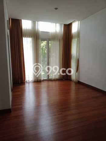 Rumah Sewa Tangerang Selatan LT 204m2 LB 240m2 Kawasan Bintaro Rumah Sewa Tangerang Selatan LT 204m2 LB 240m2 Kawasan Bintaro