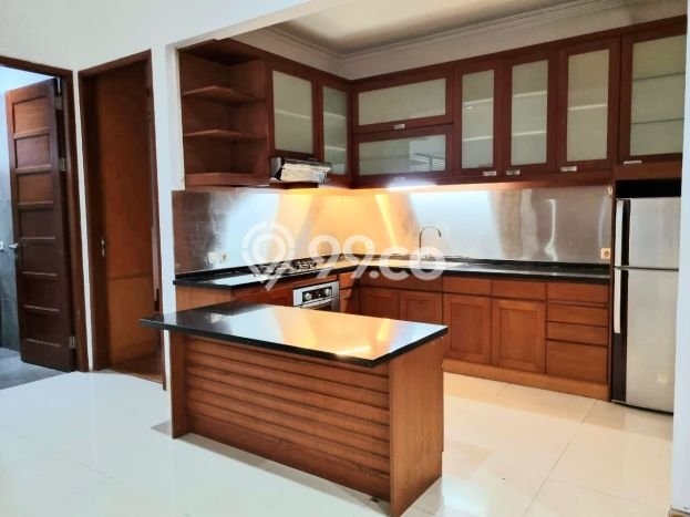 Rumah Mewah LB 260m2 Siap Huni Desain Elegan di Sektor 9-Bintaro, Tangerang Selatan Rumah Mewah LB 260m2 Siap Huni Desain Elegan di Sektor 9-Bintaro, Tangerang Selatan