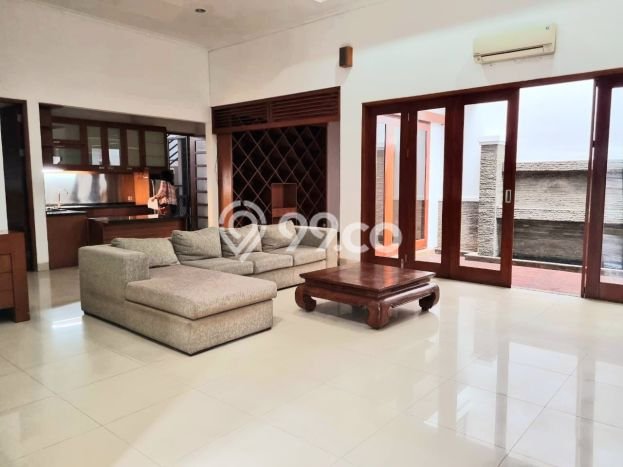 Rumah Mewah LB 260m2 Siap Huni Desain Elegan di Sektor 9-Bintaro, Tangerang Selatan Rumah Mewah LB 260m2 Siap Huni Desain Elegan di Sektor 9-Bintaro, Tangerang Selatan