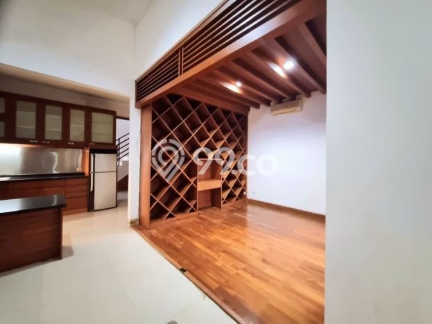 Rumah Mewah LB 260m2 Siap Huni Desain Elegan di Sektor 9-Bintaro, Tangerang Selatan Rumah Mewah LB 260m2 Siap Huni Desain Elegan di Sektor 9-Bintaro, Tangerang Selatan