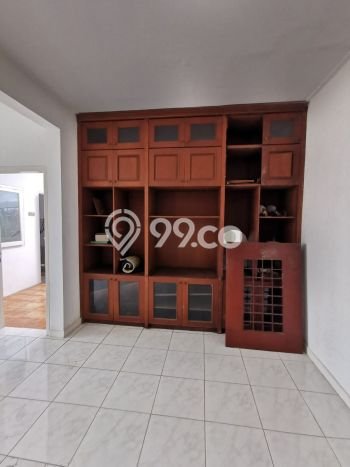Siap Huni Rumah Mewah 4 Kamar di Pesanggrahan Dekat ke Mana Pun Siap Huni Rumah Mewah 4 Kamar di Pesanggrahan Dekat ke Mana Pun