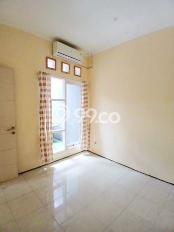 For Sale Hunian Rumah Terawat 2 Kamar di Sektor 9-Bintaro, Tangerang Selatan For Sale Hunian Rumah Terawat 2 Kamar di Sektor 9-Bintaro, Tangerang Selatan