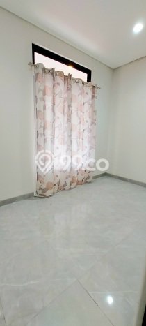 Disewakan! Rumah 4 Kamar Tidur &
3 Kamar Mandi di Bintaro, Tangerang Selatan Disewakan! Rumah 4 Kamar Tidur &
3 Kamar Mandi di Bintaro, Tangerang Selatan
