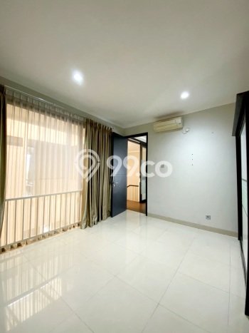 Hunian Mewah LB 250m2 Siap Pakai Desain Elegan di Sektor 9-Bintaro, Tangerang Selatan Hunian Mewah LB 250m2 Siap Pakai Desain Elegan di Sektor 9-Bintaro, Tangerang Selatan