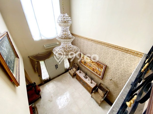Rumah Luxury Modern Siap Huni di Bintaro Tangerang Selatan Rumah Luxury Modern Siap Huni di Bintaro Tangerang Selatan