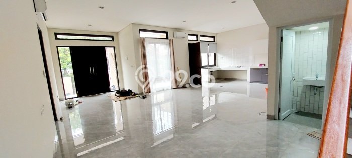 Jarang Ada! Rumah Kontrakan 4 Kamar Nyaman Siap Huni Bintaro Jarang Ada! Rumah Kontrakan 4 Kamar Nyaman Siap Huni Bintaro