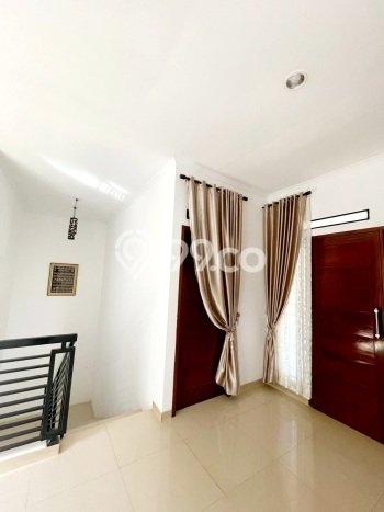 Sewa Rumah Murah di Bintaro Tangerang Selatan dengan 4 Kamar Tidur Sewa Rumah Murah di Bintaro Tangerang Selatan dengan 4 Kamar Tidur