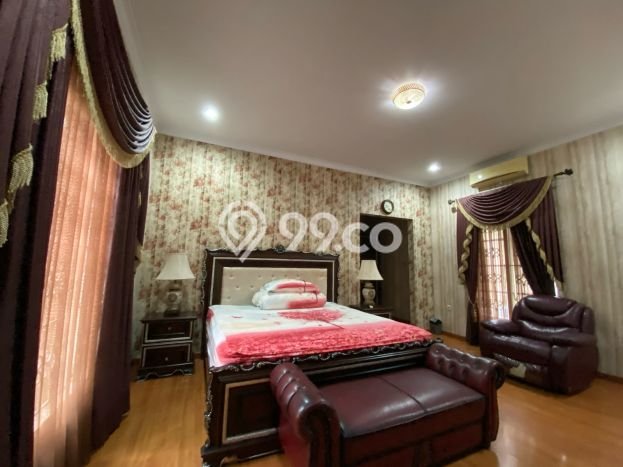Rumah Luxury Modern Siap Huni di Bintaro Tangerang Selatan Rumah Luxury Modern Siap Huni di Bintaro Tangerang Selatan
