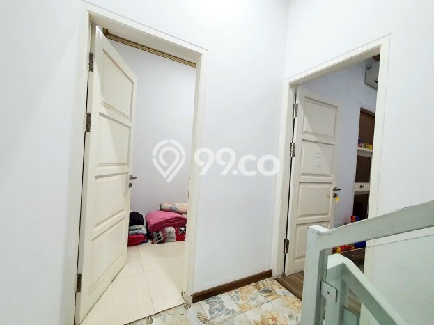 Dijual Rumah Strategis Bagus Punya 5 KT di Ciputat Tangerang Selatan SHM Dijual Rumah Strategis Bagus Punya 5 KT di Ciputat Tangerang Selatan SHM