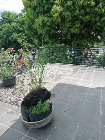 Rumah Sewa Tangerang Selatan LT 204m2 LB 240m2 Kawasan Bintaro Rumah Sewa Tangerang Selatan LT 204m2 LB 240m2 Kawasan Bintaro