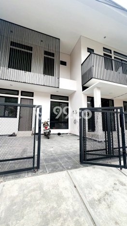 Jarang Ada! Rumah Kontrakan 4 Kamar Nyaman Siap Huni Bintaro Jarang Ada! Rumah Kontrakan 4 Kamar Nyaman Siap Huni Bintaro