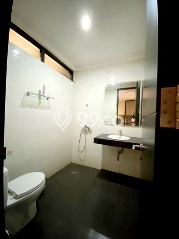Hunian Mewah LB 250m2 Siap Pakai Desain Elegan di Sektor 9-Bintaro, Tangerang Selatan Hunian Mewah LB 250m2 Siap Pakai Desain Elegan di Sektor 9-Bintaro, Tangerang Selatan