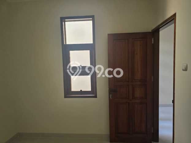 Dijual Rumah 3 Kamar Lokasi Ideal Bagus dan Strategis di Ciputat Dijual Rumah 3 Kamar Lokasi Ideal Bagus dan Strategis di Ciputat