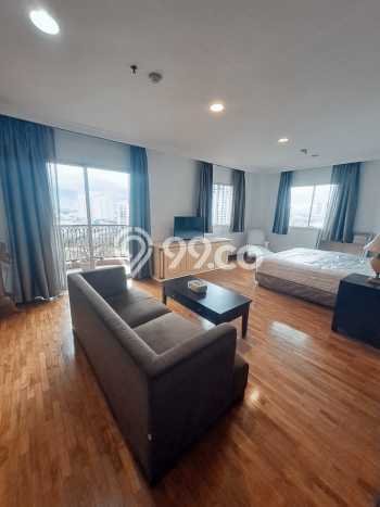 Apartemen di , 3 KM, Luas 300m2m² Apartemen di , 3 KM, Luas 300m2m²