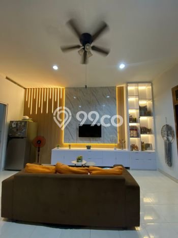 Rumah Elit LB 200m2 Siap Pakai Desain Elegan di BSD City, Tangerang Rumah Elit LB 200m2 Siap Pakai Desain Elegan di BSD City, Tangerang
