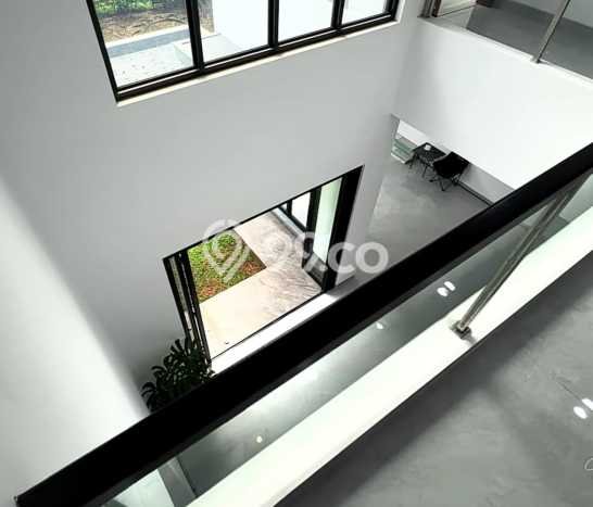 Rumah Mewah LB 352m2 Siap Pakai Desain Elegan di BSD Delatinos, Tangerang Rumah Mewah LB 352m2 Siap Pakai Desain Elegan di BSD Delatinos, Tangerang