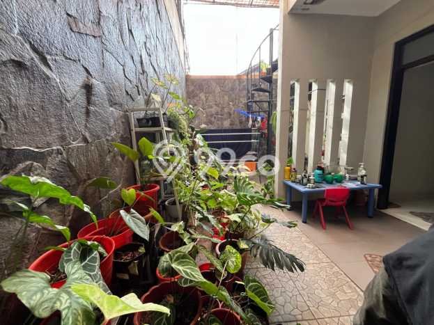For Sale Hunian Rumah Terawat 4 Kamar di Serpong Villa Melati Mas, Tangerang Selatan For Sale Hunian Rumah Terawat 4 Kamar di Serpong Villa Melati Mas, Tangerang Selatan
