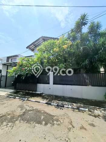 Hunian Elit LB 180m2 Siap Pakai Desain Elegan di Bintaro, Tangerang Selatan Hunian Elit LB 180m2 Siap Pakai Desain Elegan di Bintaro, Tangerang Selatan