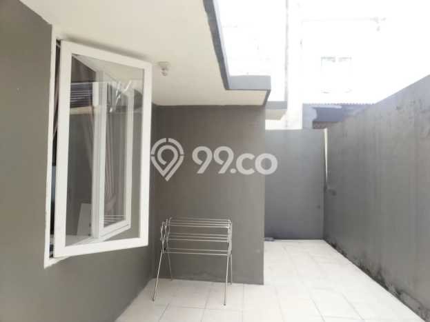 Rumah Modern Cantik 3 Kamar Bisa Langsung Pindah di Ciputat Rumah Modern Cantik 3 Kamar Bisa Langsung Pindah di Ciputat