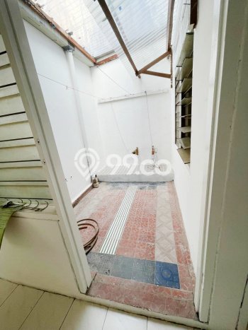 Rumah Modern Minimalis 4 KT Siap Huni di Ciputat Rumah Modern Minimalis 4 KT Siap Huni di Ciputat