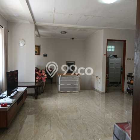 Hunian Elit LB 180m2 Siap Pakai Desain Elegan di Bintaro, Tangerang Selatan Hunian Elit LB 180m2 Siap Pakai Desain Elegan di Bintaro, Tangerang Selatan