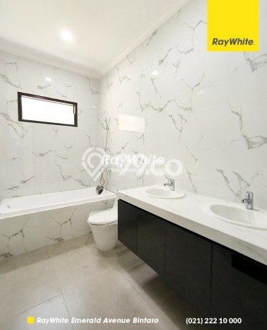 Rumah Elit Modern Tanpa Renovasi di Bintaro Tangerang Selatan Rumah Elit Modern Tanpa Renovasi di Bintaro Tangerang Selatan