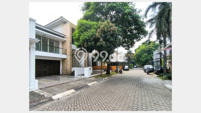Rumah sewa siap pakai 5 KT di Bintaro, Tangerang Selatan Rumah sewa siap pakai 5 KT di Bintaro, Tangerang Selatan