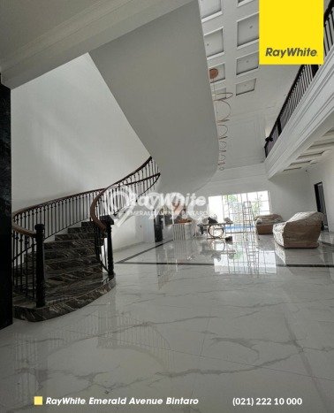 Jual Rumah Mewah Megah Dengan View Eksklusif di Pondok Indah, Jakarta Selatan Jual Rumah Mewah Megah Dengan View Eksklusif di Pondok Indah, Jakarta Selatan